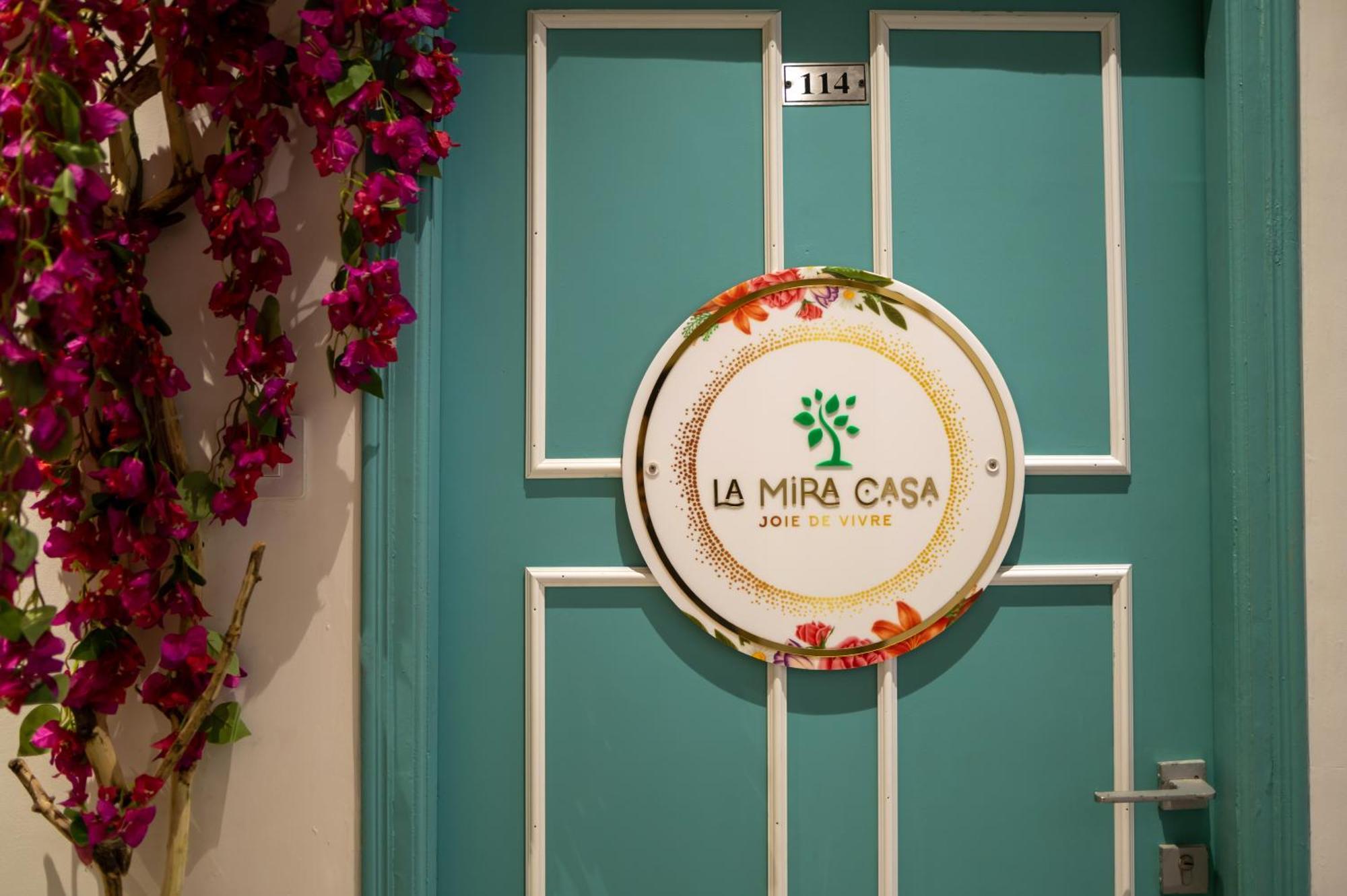 La Mira Casa Karjat Villa Buitenkant foto