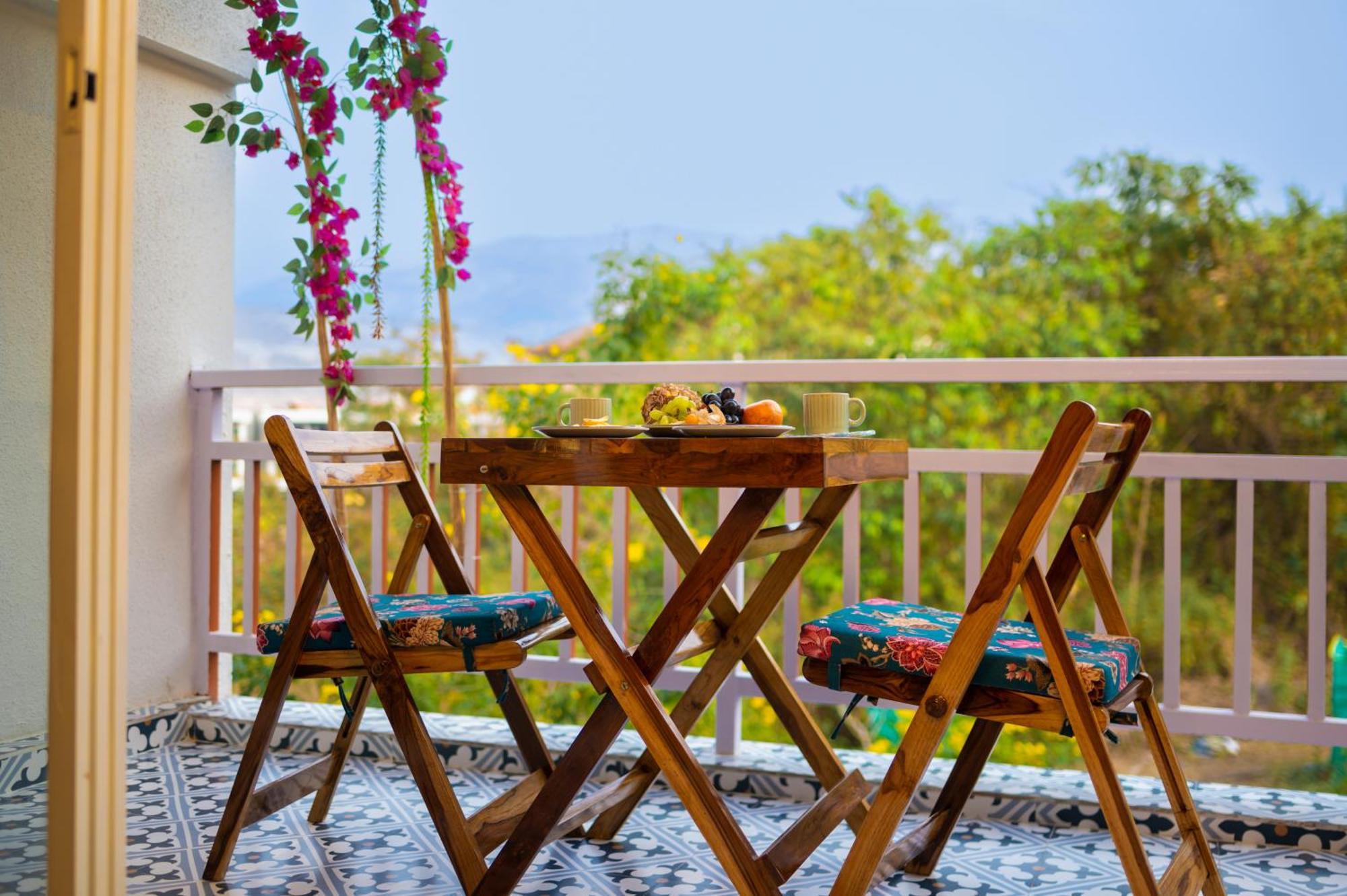La Mira Casa Karjat Villa Buitenkant foto